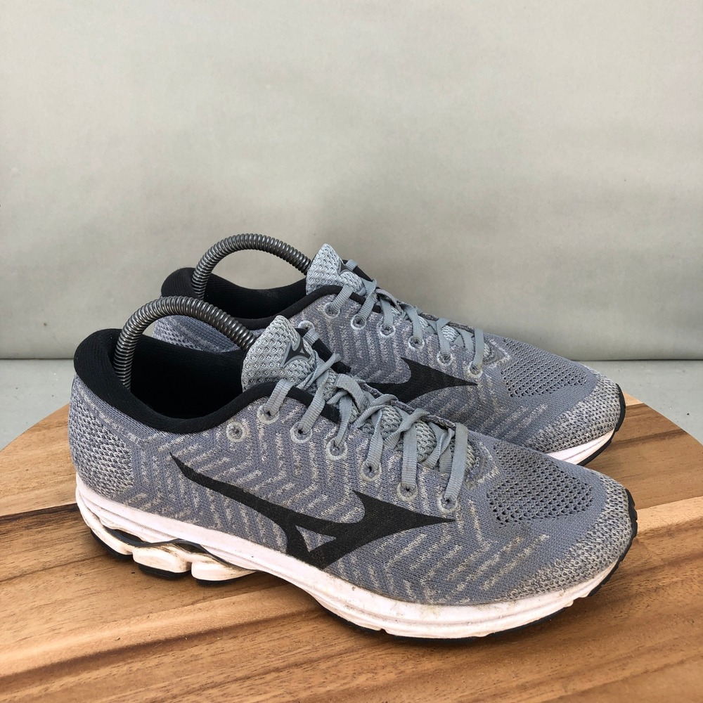 Mizuno Wave Knit R2 Gray Running Shoes Sneakers Womens Size 10 Lightweight